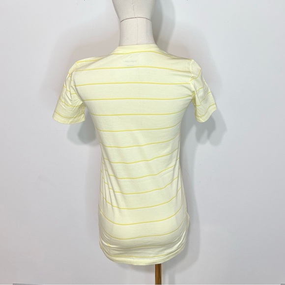 Everlane The Organic Cotton Crewneck Tee - Picture 3 of 5